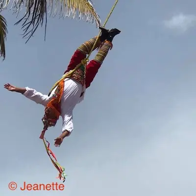 Ontdek Mexico: De Voladores de Papantla